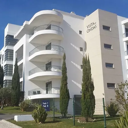 Vista Ondas Olhos De Agua Апартаменты *